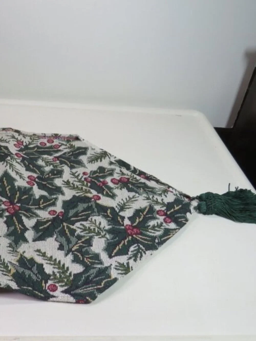 Vintage Victorian Holly Tapestry Table Runner Dark Forest Green Tassels 68x12